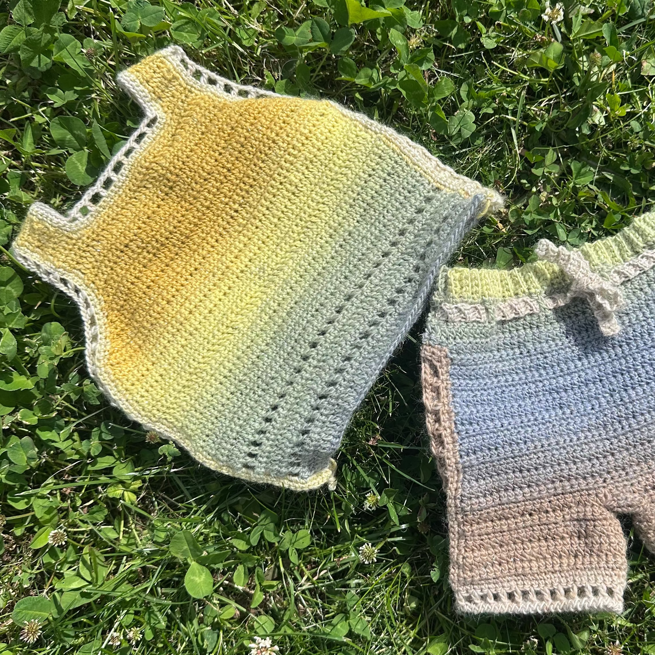 Sommertop (0-4år)